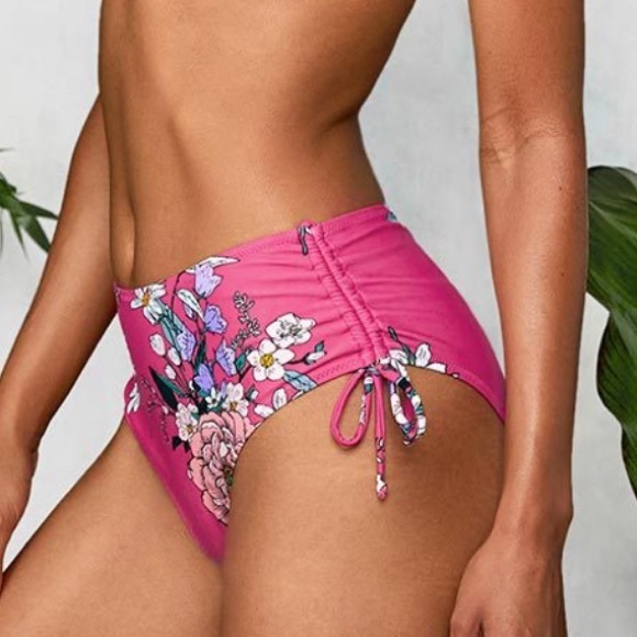 CUPSHE Floral Bikini Bottoms - Picture 2 of 5